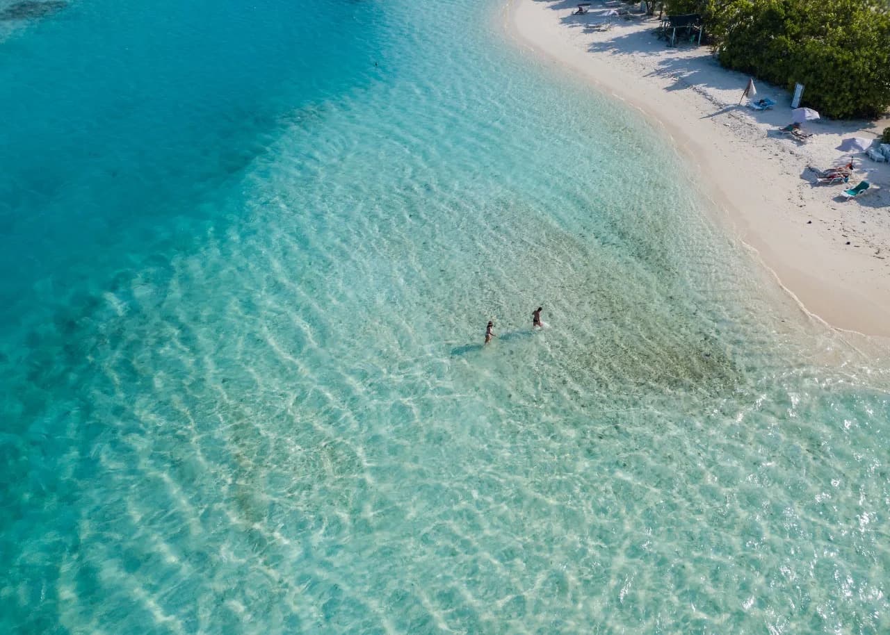 Dhiffushi Tourist Hotel